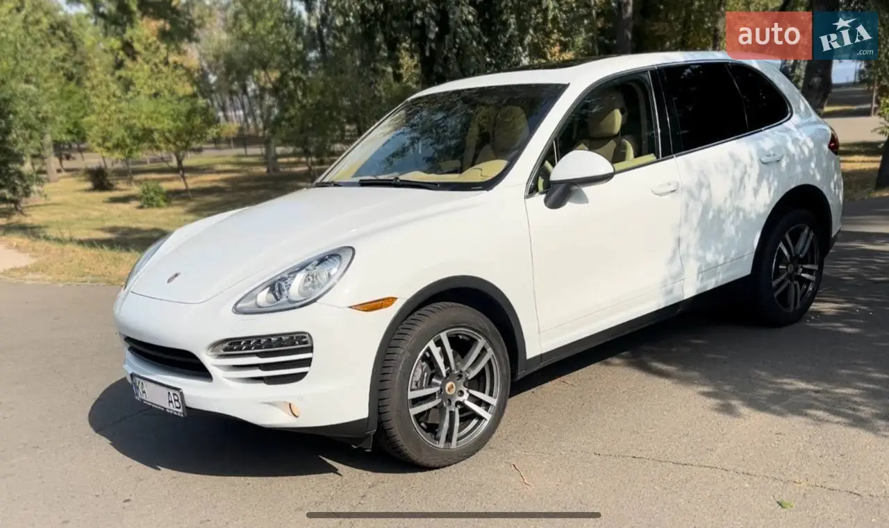 2013 Porsche Cayenne - мініатюра 14