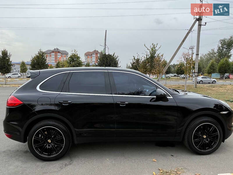 Позашляховик / Кросовер Porsche Cayenne 2013 в Бучі