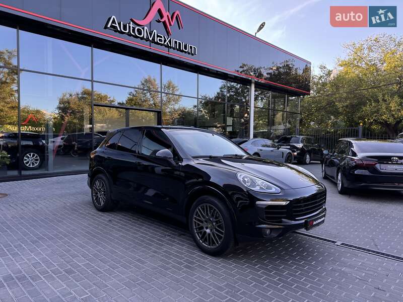 Porsche Cayenne 2016