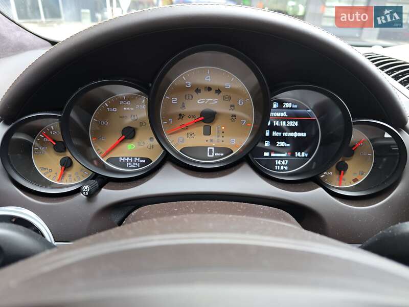 Позашляховик / Кросовер Porsche Cayenne 2013 в Львові