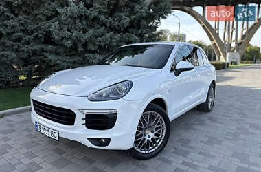 Внедорожник / Кроссовер Porsche Cayenne 2015 в Днепре