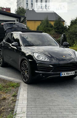 Внедорожник / Кроссовер Porsche Cayenne 2012 в Львове