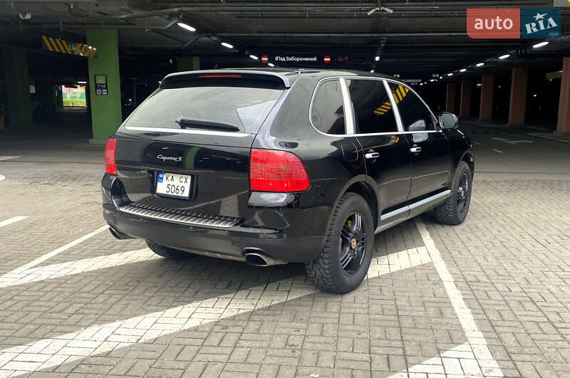 Внедорожник / Кроссовер Porsche Cayenne 2005 в Киеве