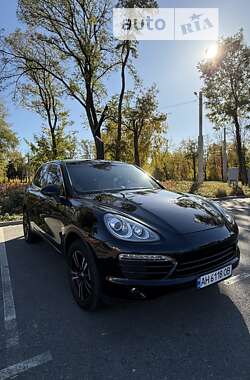 Позашляховик / Кросовер Porsche Cayenne 2011 в Краматорську