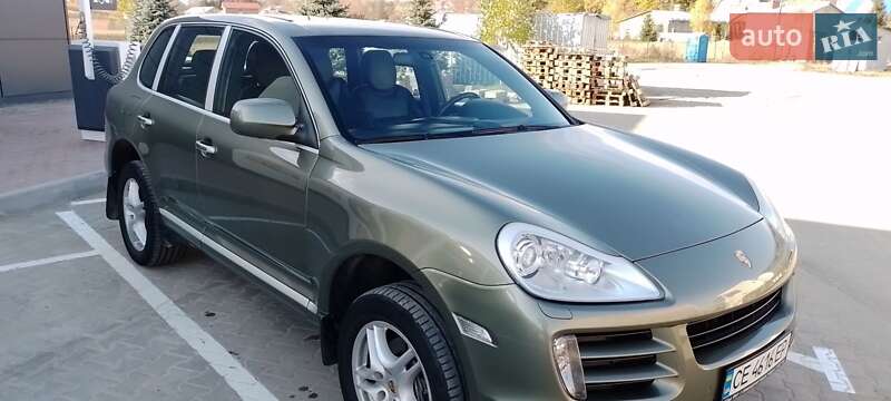 Позашляховик / Кросовер Porsche Cayenne 2008 в Чернівцях