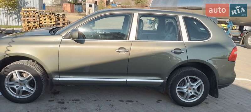 Позашляховик / Кросовер Porsche Cayenne 2008 в Чернівцях