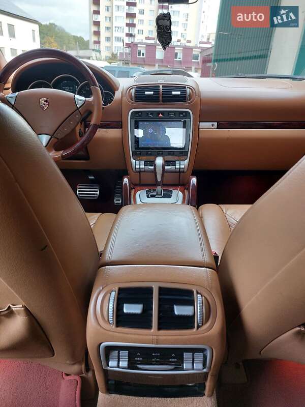Внедорожник / Кроссовер Porsche Cayenne 2006 в Каменец-Подольском