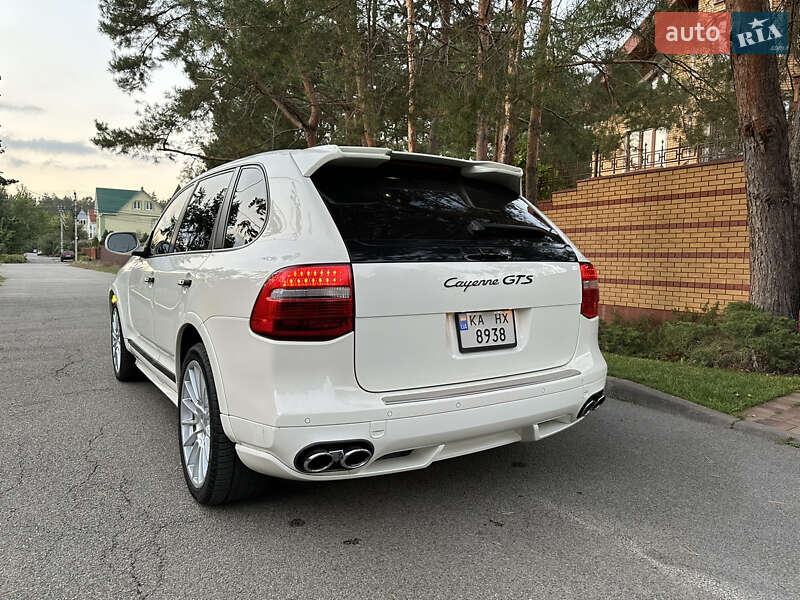 Позашляховик / Кросовер Porsche Cayenne 2008 в Броварах