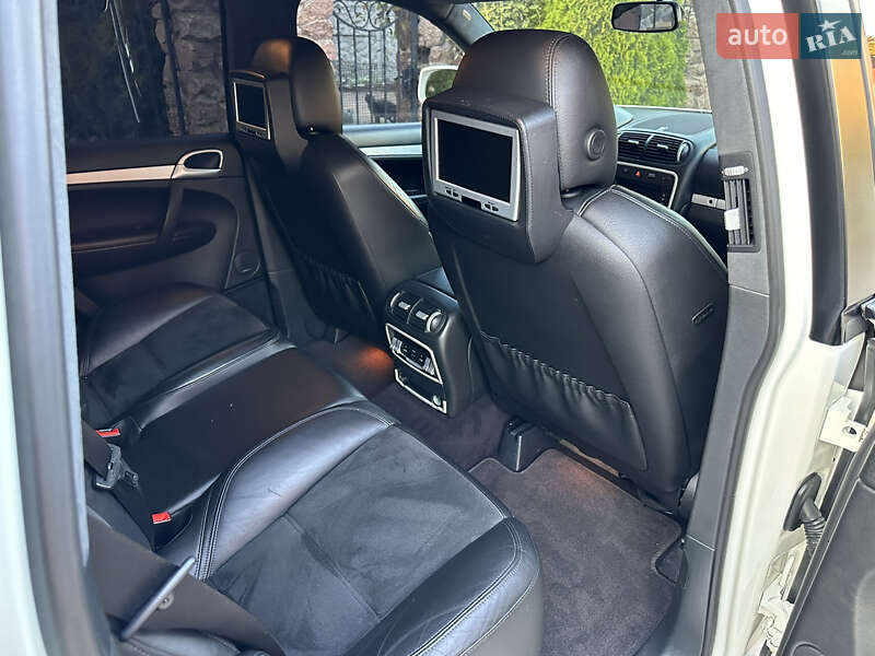 Позашляховик / Кросовер Porsche Cayenne 2008 в Броварах