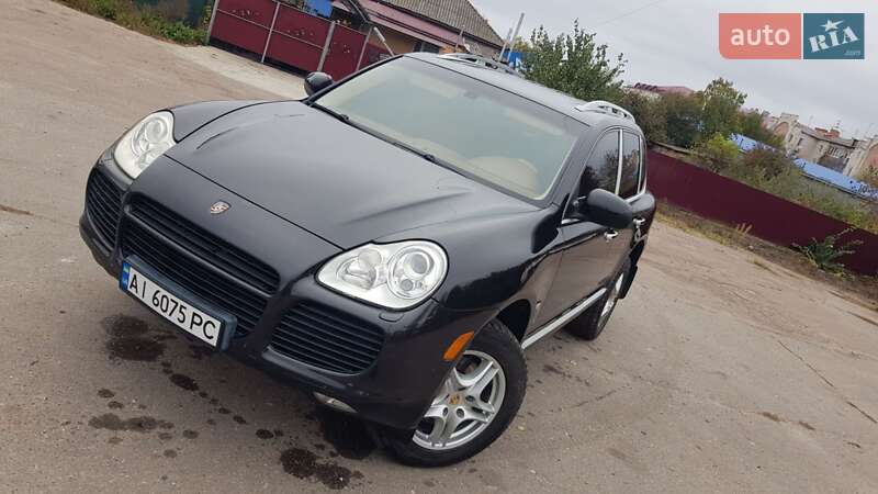 Внедорожник / Кроссовер Porsche Cayenne 2004 в Переяславе