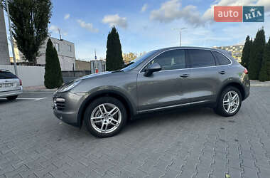 Внедорожник / Кроссовер Porsche Cayenne 2013 в 