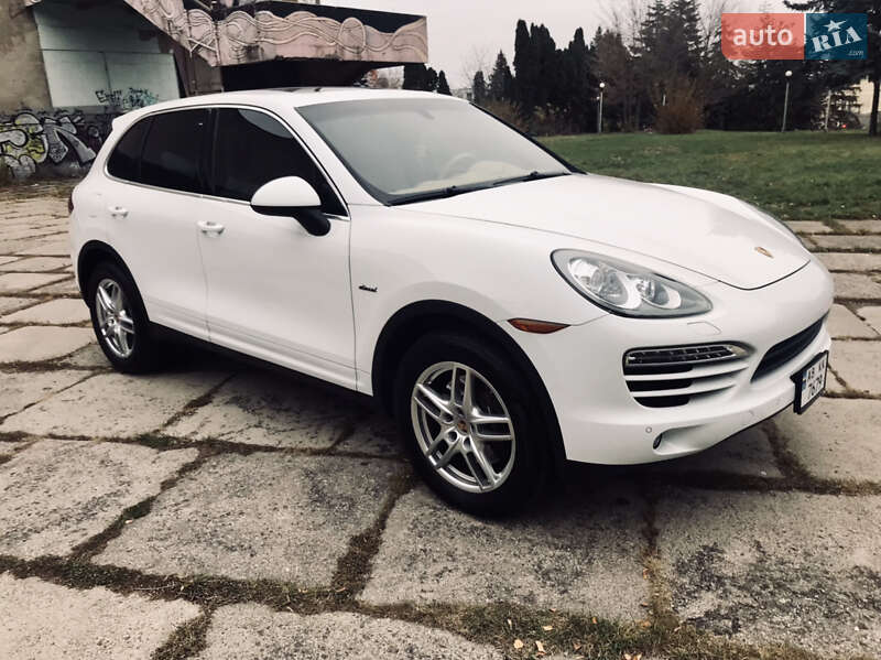 Позашляховик / Кросовер Porsche Cayenne 2013 в Вінниці