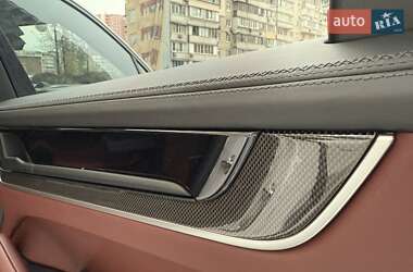 Позашляховик / Кросовер Porsche Cayenne 2023 в 