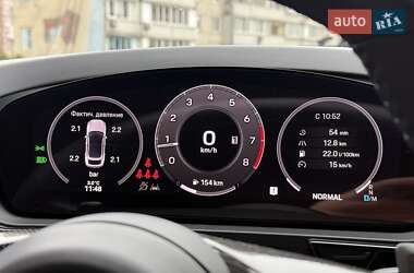 Позашляховик / Кросовер Porsche Cayenne 2023 в 