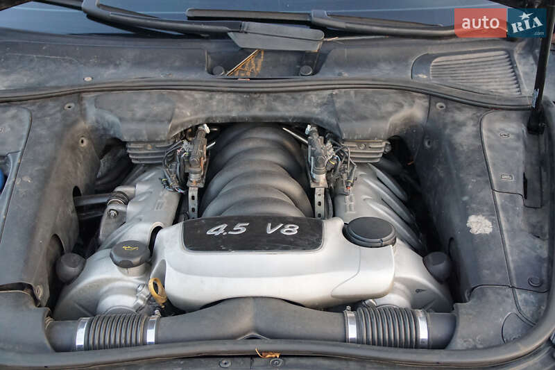 Позашляховик / Кросовер Porsche Cayenne 2006 в Києві