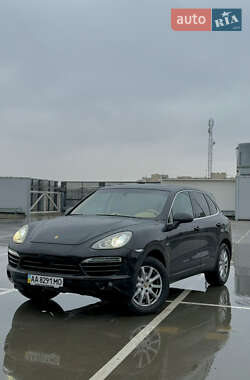 Позашляховик / Кросовер Porsche Cayenne 2012 в Києві