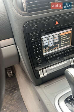 Внедорожник / Кроссовер Porsche Cayenne 2004 в 