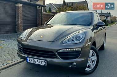 Позашляховик / Кросовер Porsche Cayenne 2012 в Києві