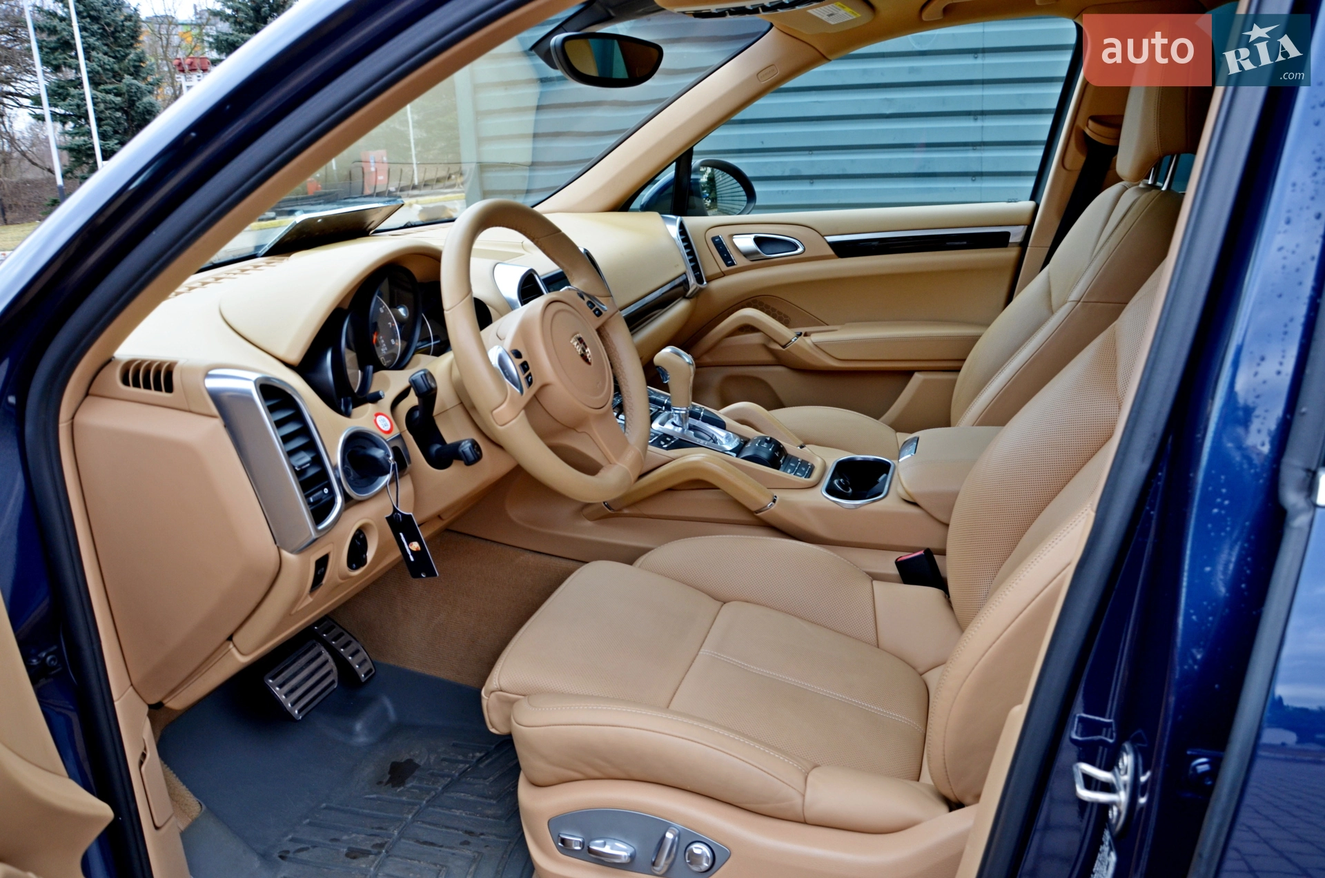 2012 Porsche Cayenne - мініатюра 16