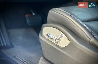 Позашляховик / Кросовер Porsche Cayenne 2014 в 