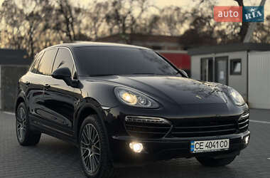 Внедорожник / Кроссовер Porsche Cayenne 2013 в Черновцах