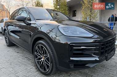 Внедорожник / Кроссовер Porsche Cayenne 2024 в Киеве