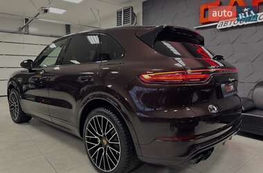 Внедорожник / Кроссовер Porsche Cayenne 2019 в Тернополе