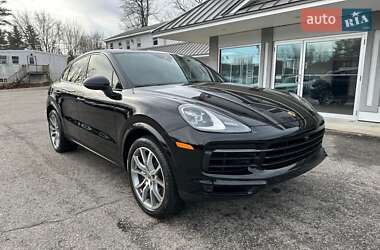 Porsche Cayenne 2021