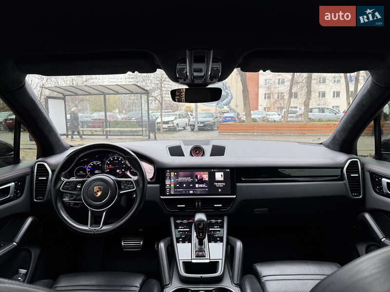 Внедорожник / Кроссовер Porsche Cayenne 2018 в Одессе