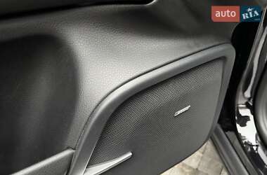 Внедорожник / Кроссовер Porsche Cayenne 2014 в 