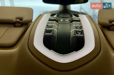 Позашляховик / Кросовер Porsche Cayenne 2013 в 
