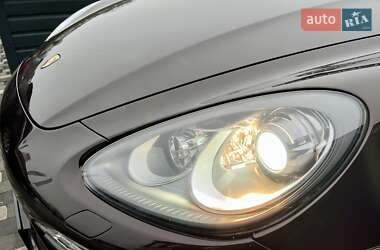 Позашляховик / Кросовер Porsche Cayenne 2013 в 