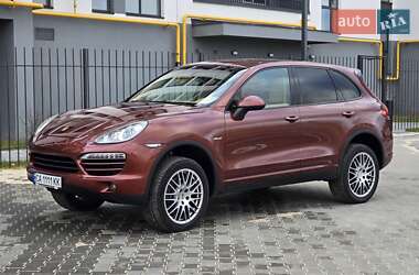 Внедорожник / Кроссовер Porsche Cayenne 2011 в 