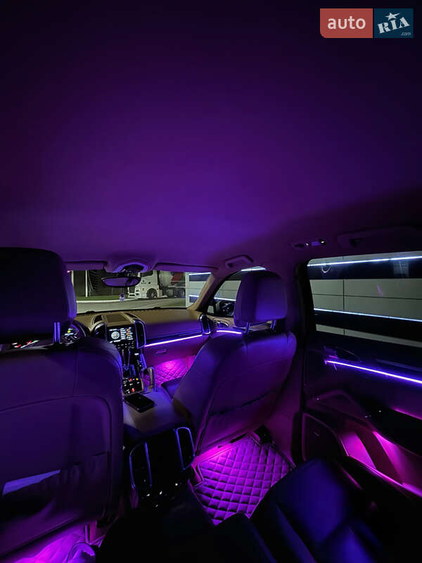 Внедорожник / Кроссовер Porsche Cayenne 2010 в Львове
