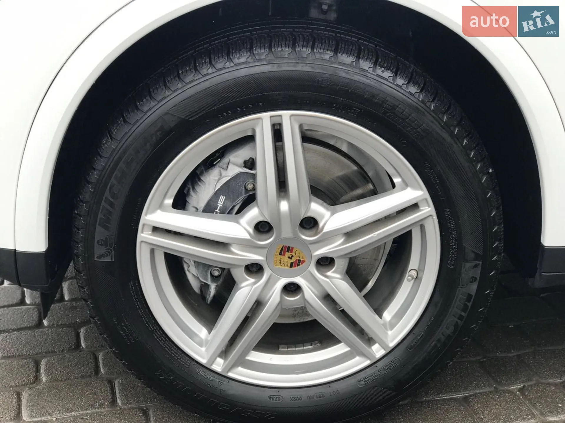 2017 Porsche Cayenne - мініатюра 8