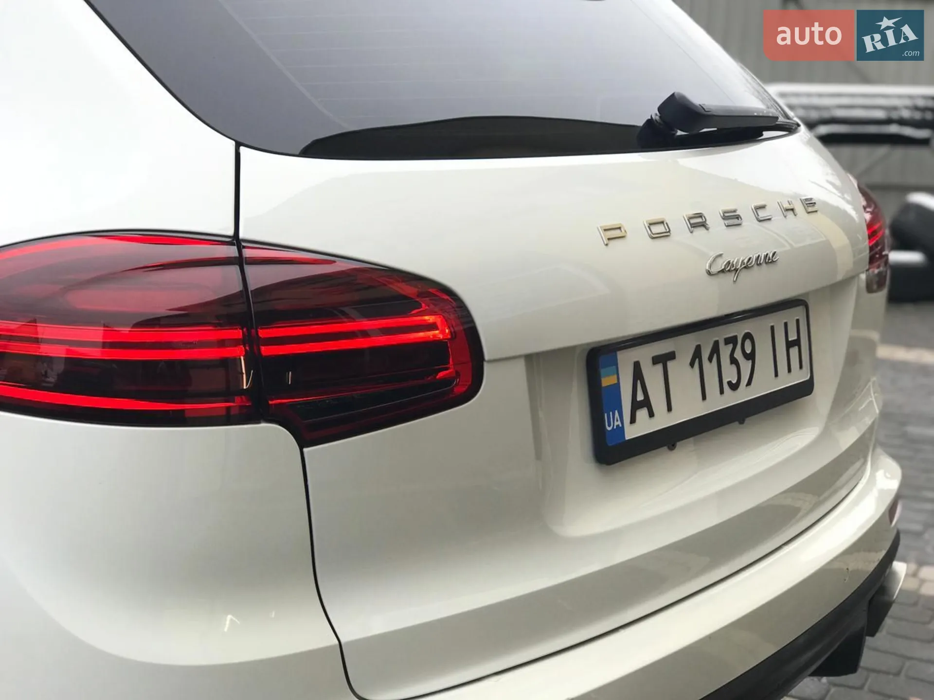 2017 Porsche Cayenne - мініатюра 17