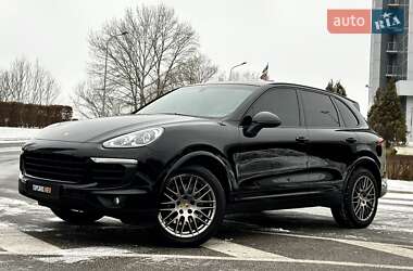 Позашляховик / Кросовер Porsche Cayenne 2016 в Києві