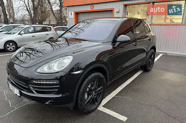 Внедорожник / Кроссовер Porsche Cayenne 2013 в Киеве