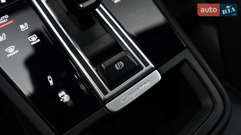 Внедорожник / Кроссовер Porsche Cayenne 2022 в Львове