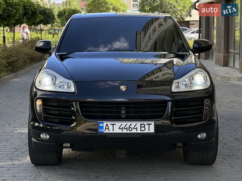 Позашляховик / Кросовер Porsche Cayenne 2007 в Івано-Франківську