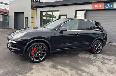 Внедорожник / Кроссовер Porsche Cayenne 2011 в Тернополе