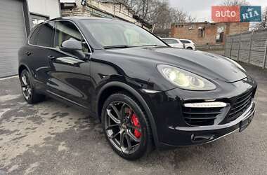 Внедорожник / Кроссовер Porsche Cayenne 2011 в Тернополе