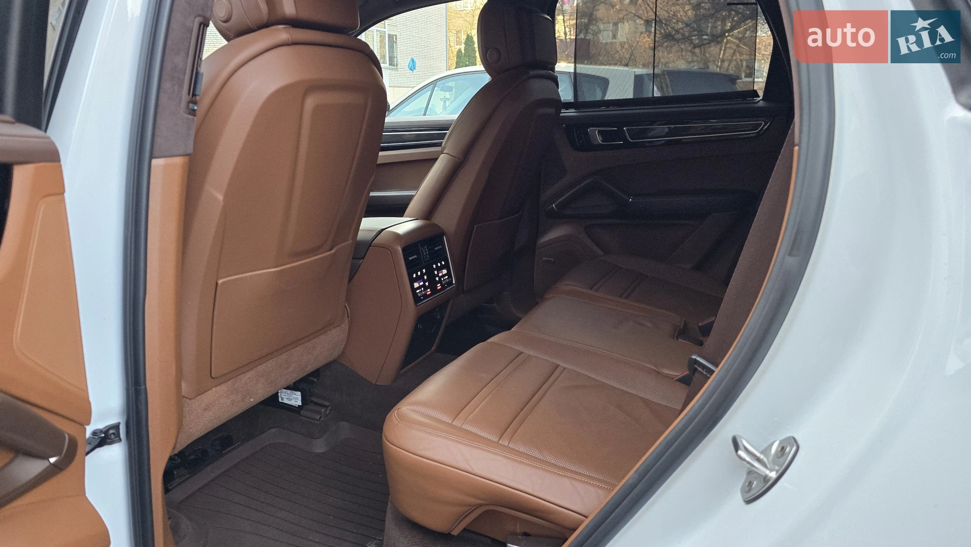 2019 Porsche Cayenne - мініатюра 20