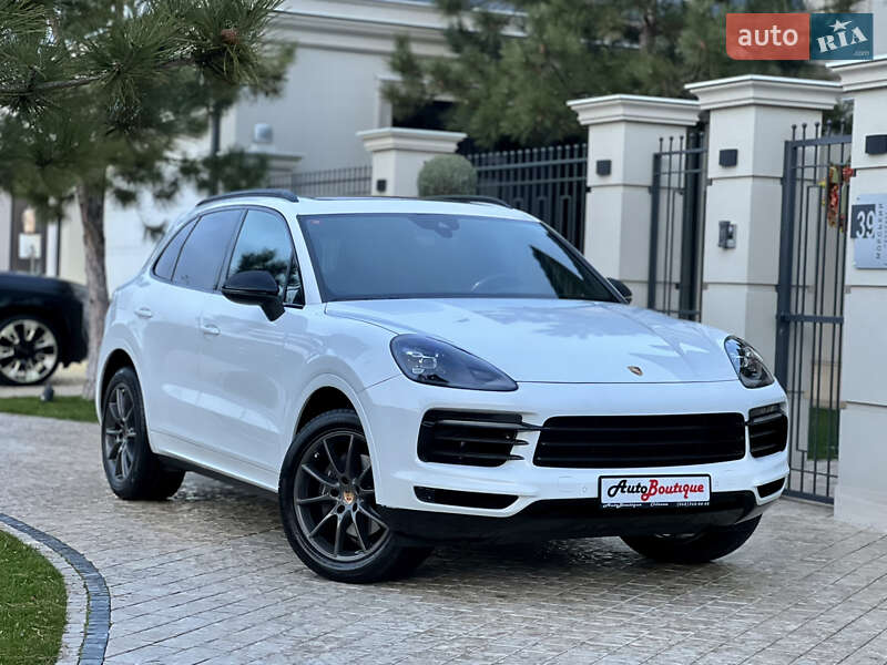 Позашляховик / Кросовер Porsche Cayenne 2018 в Одесі