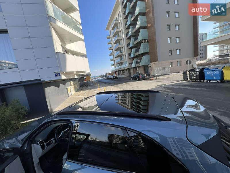 Внедорожник / Кроссовер Porsche Cayenne 2018 в Одессе