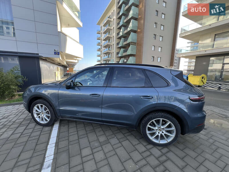 Внедорожник / Кроссовер Porsche Cayenne 2018 в Одессе