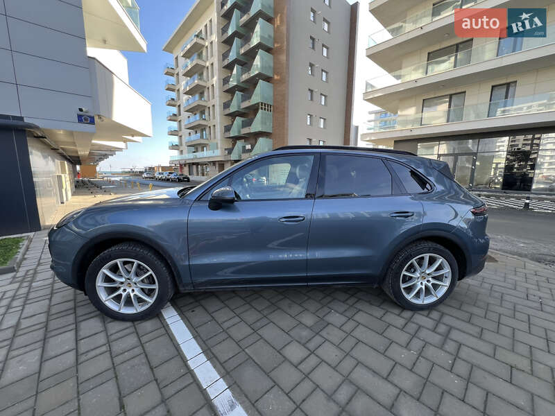 Внедорожник / Кроссовер Porsche Cayenne 2018 в Одессе