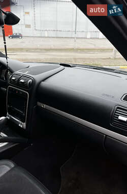 Внедорожник / Кроссовер Porsche Cayenne 2008 в 