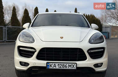 Внедорожник / Кроссовер Porsche Cayenne 2011 в Смеле