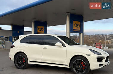 Внедорожник / Кроссовер Porsche Cayenne 2011 в Смеле